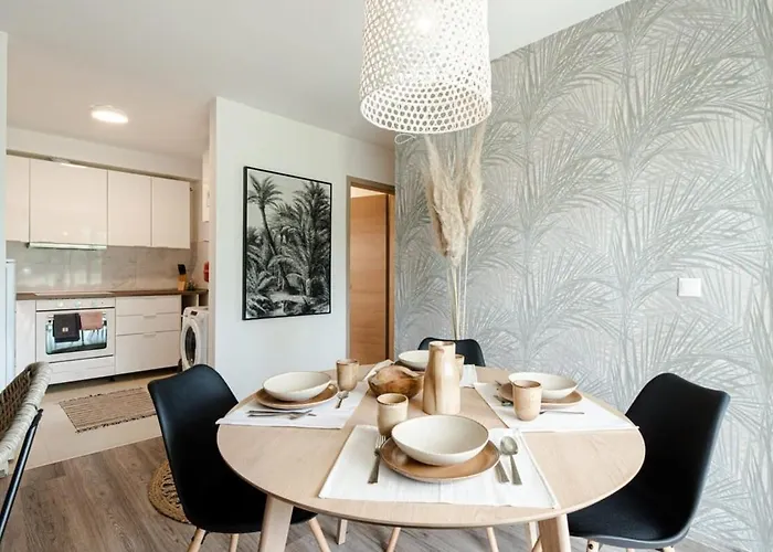 Kertkapcsolatos Nyaralo Viztol 80 Meterre *